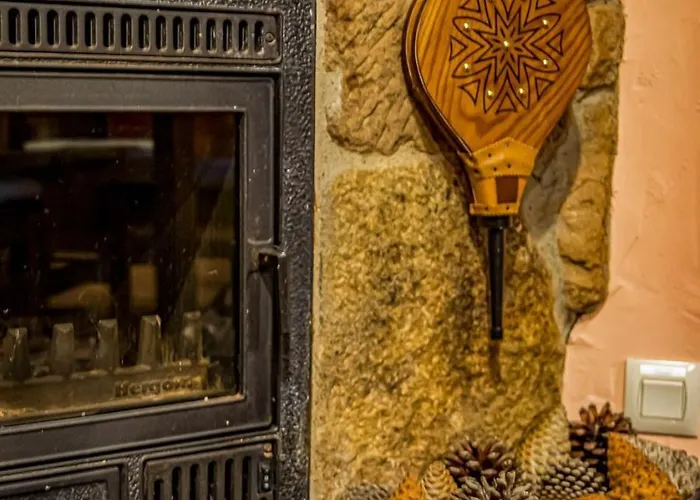 Casa De Piedra En El Corazon De Potes